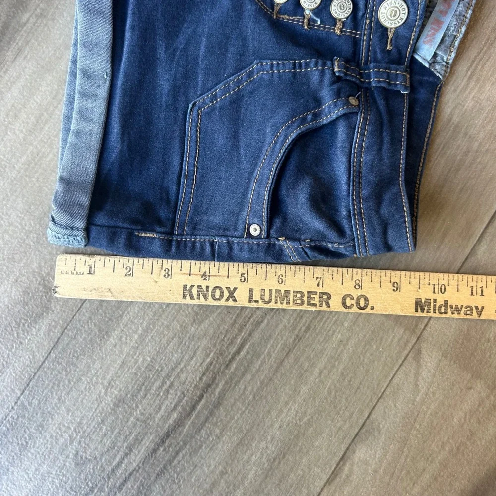 Hot Kiss Womens Dark Wash Get The Lift Button Fly Cuffed Denim Shorts Size 3